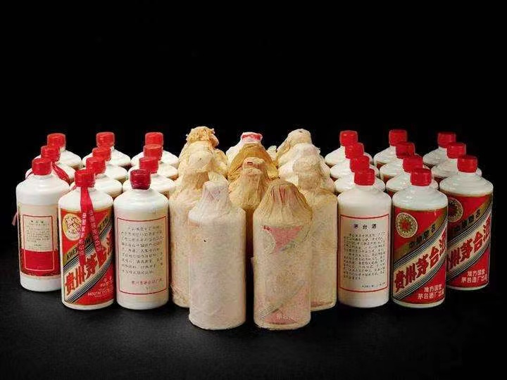 屏边日照岚山回收酒价格哪里回收(附近上门回收茅台酒）?